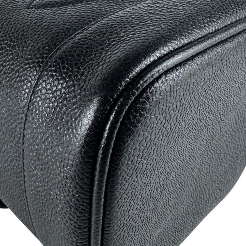 CHANEL Black Caviar Leather Vanity Bag - Picture 8 of 14